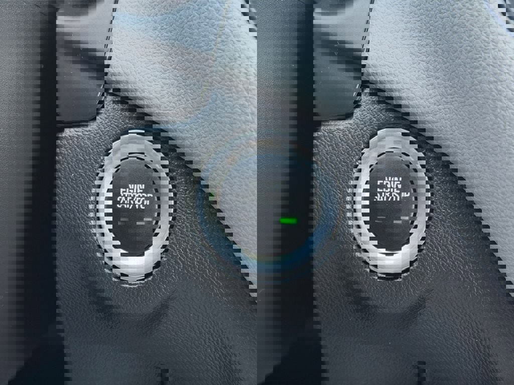 Used 2024 Chevrolet Equinox LS w/ LS Convenience Package image 25