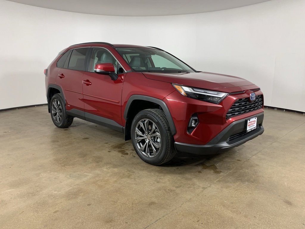 Used 2024 Toyota RAV4 XLE Premium w/ Weather Package image 5