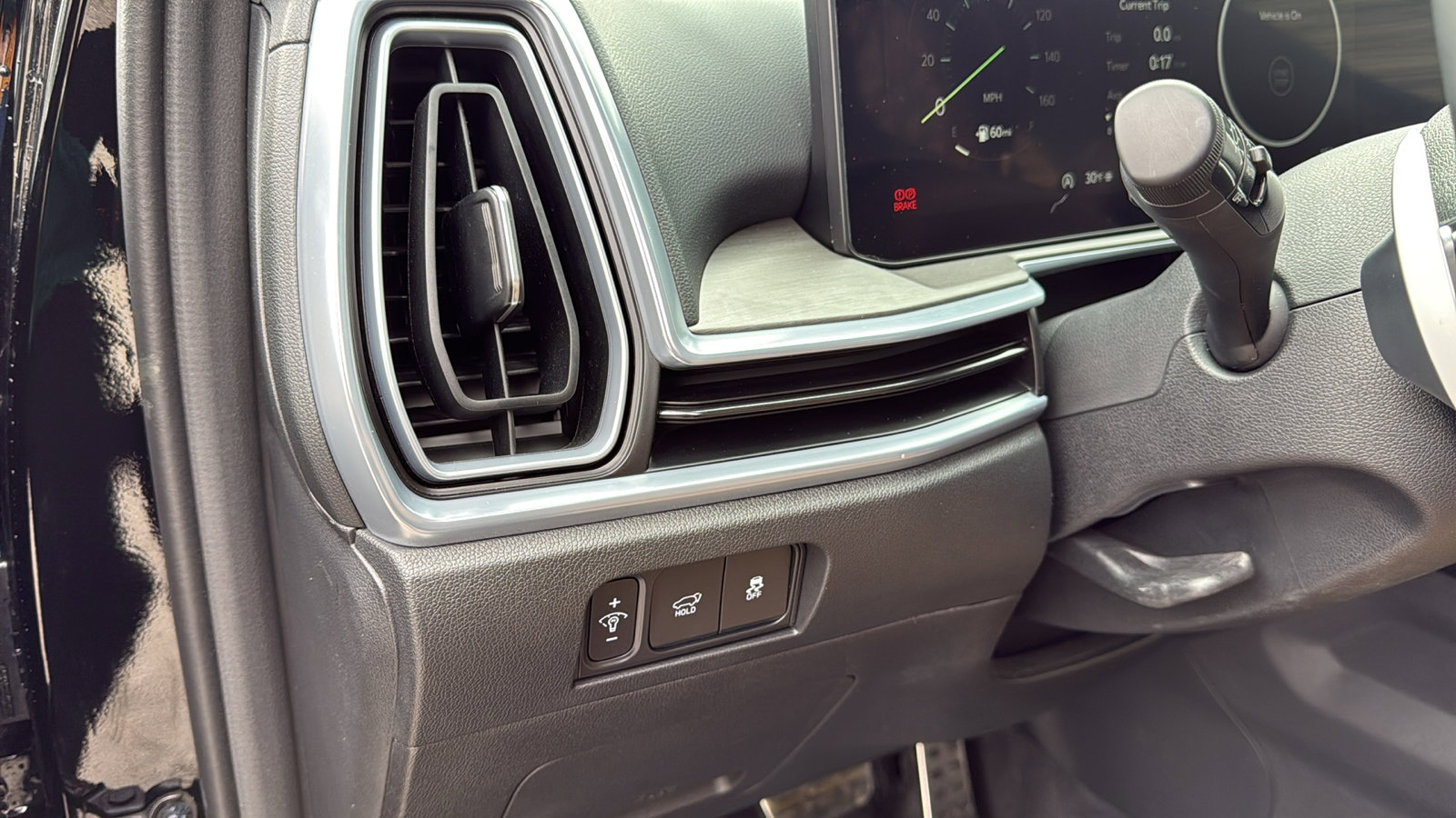 Used 2024 Kia Sorento SX Prestige w/ Olive Brown Leather Package image 13