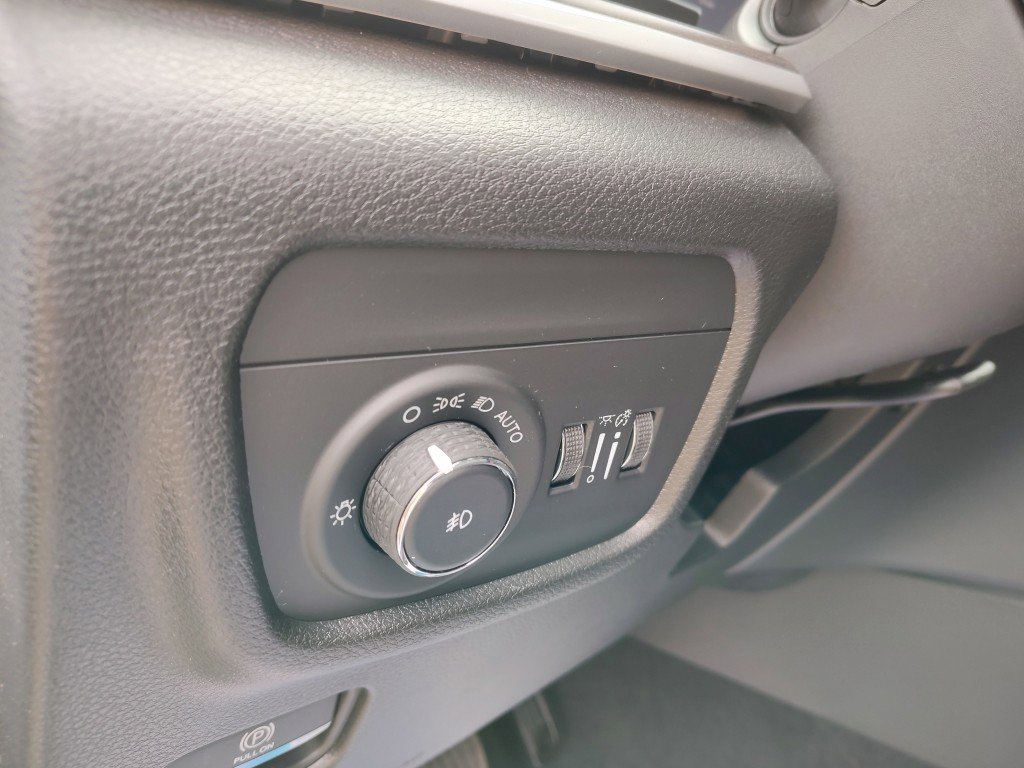 New 2025 Jeep Grand Cherokee Limited AWD/4WD image 15