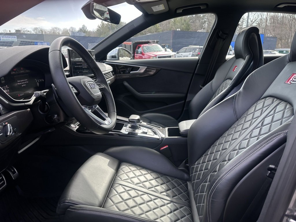 Used 2023 Audi S4 Premium Plus w/ Premium Plus Package image 14