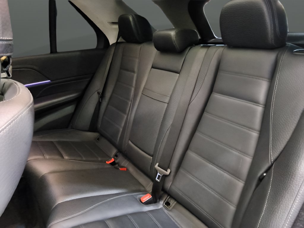 Used 2021 Mercedes-Benz GLE 580 4MATIC image 16
