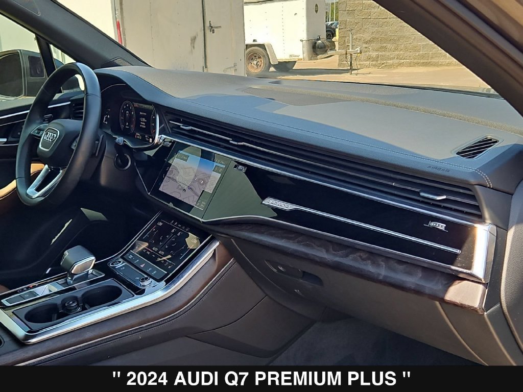 Used 2024 Audi Q7 2.0T Premium Plus AWD/4WD image 37