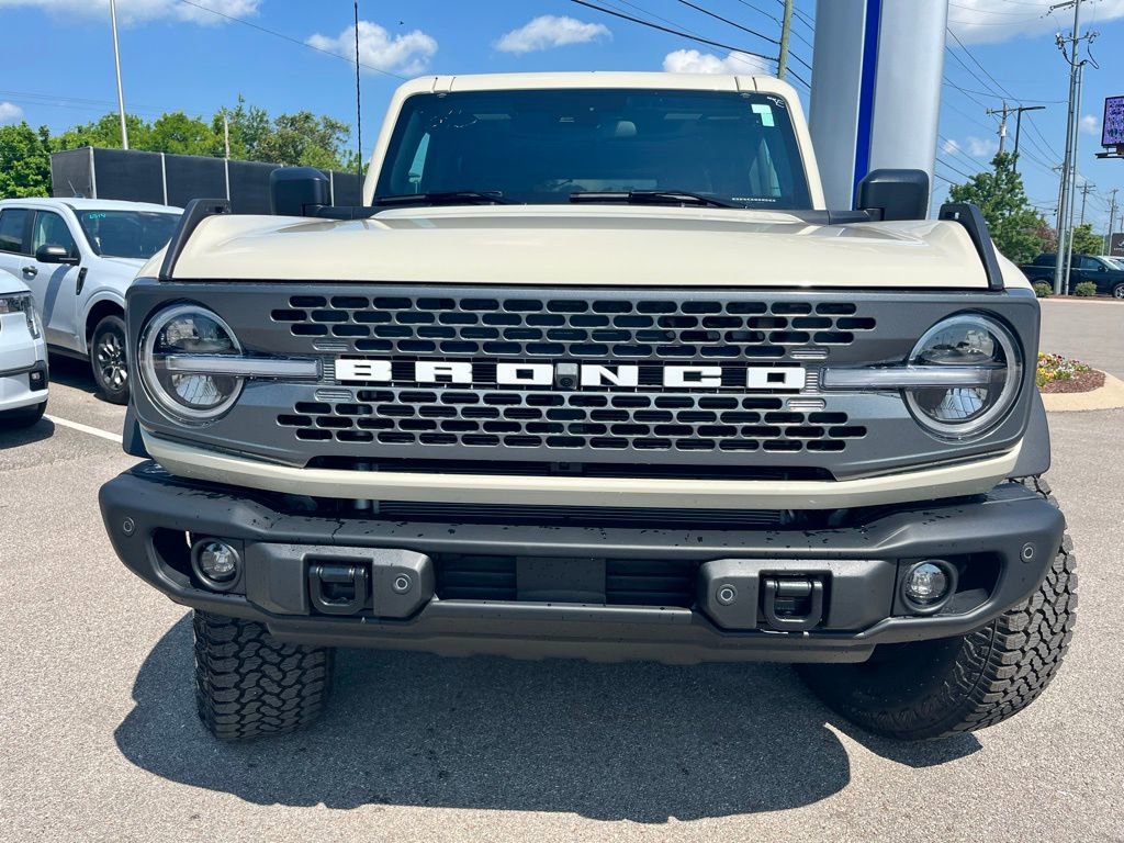New 2026 Ford Bronco Badlands AWD/4WD image 2