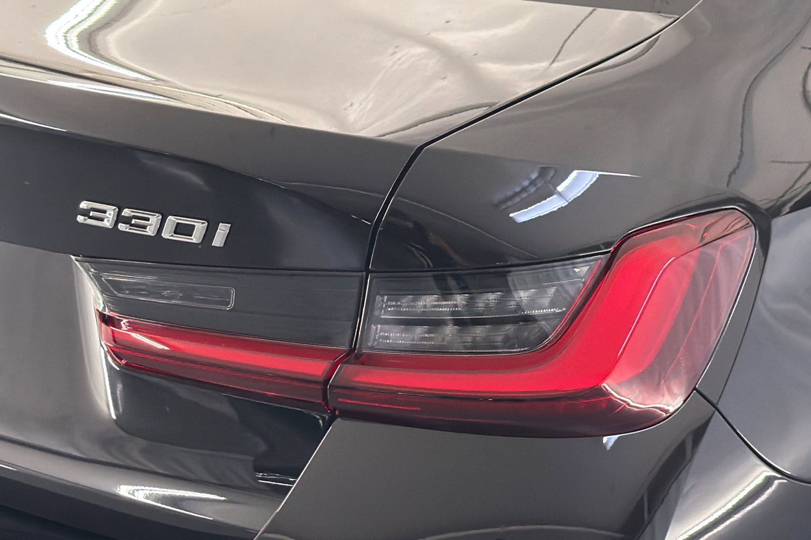 New 2026 BMW 330i Sedan w/ Convenience Package image 12