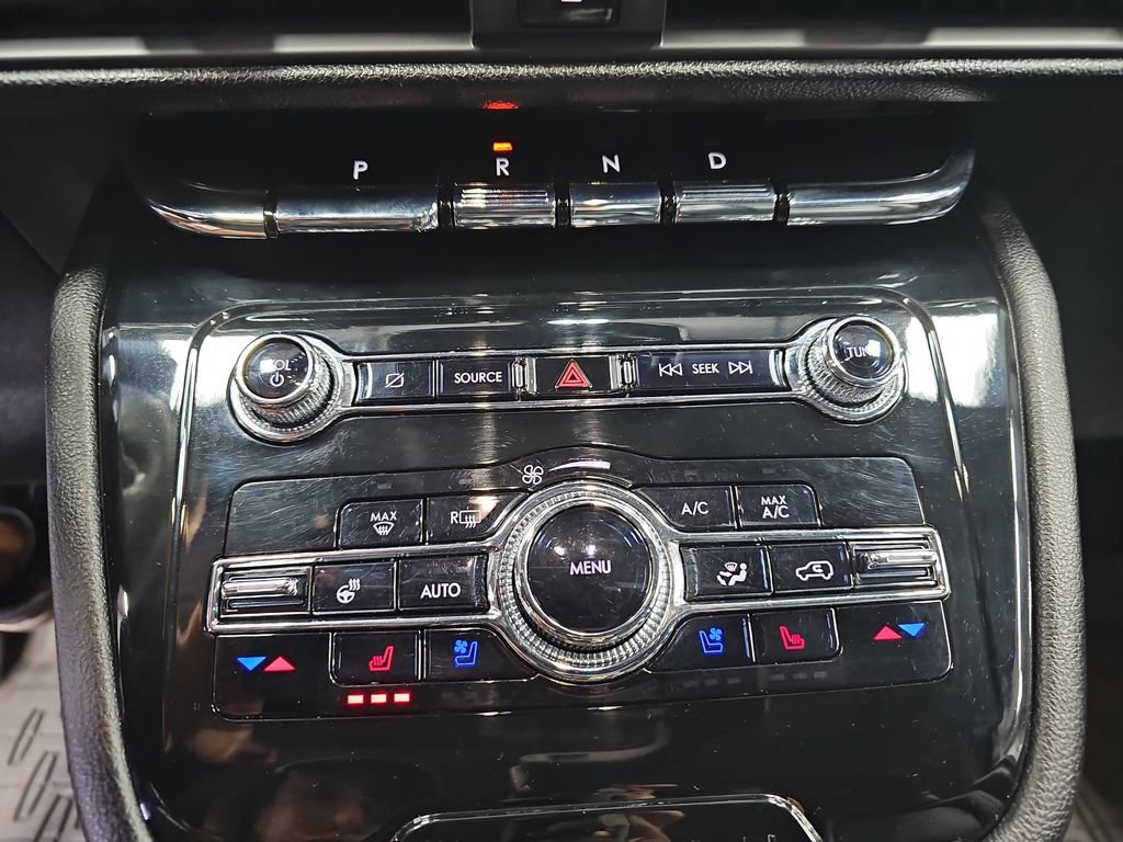 Used 2022 Lincoln Corsair AWD w/ Equipment Group 101A image 24