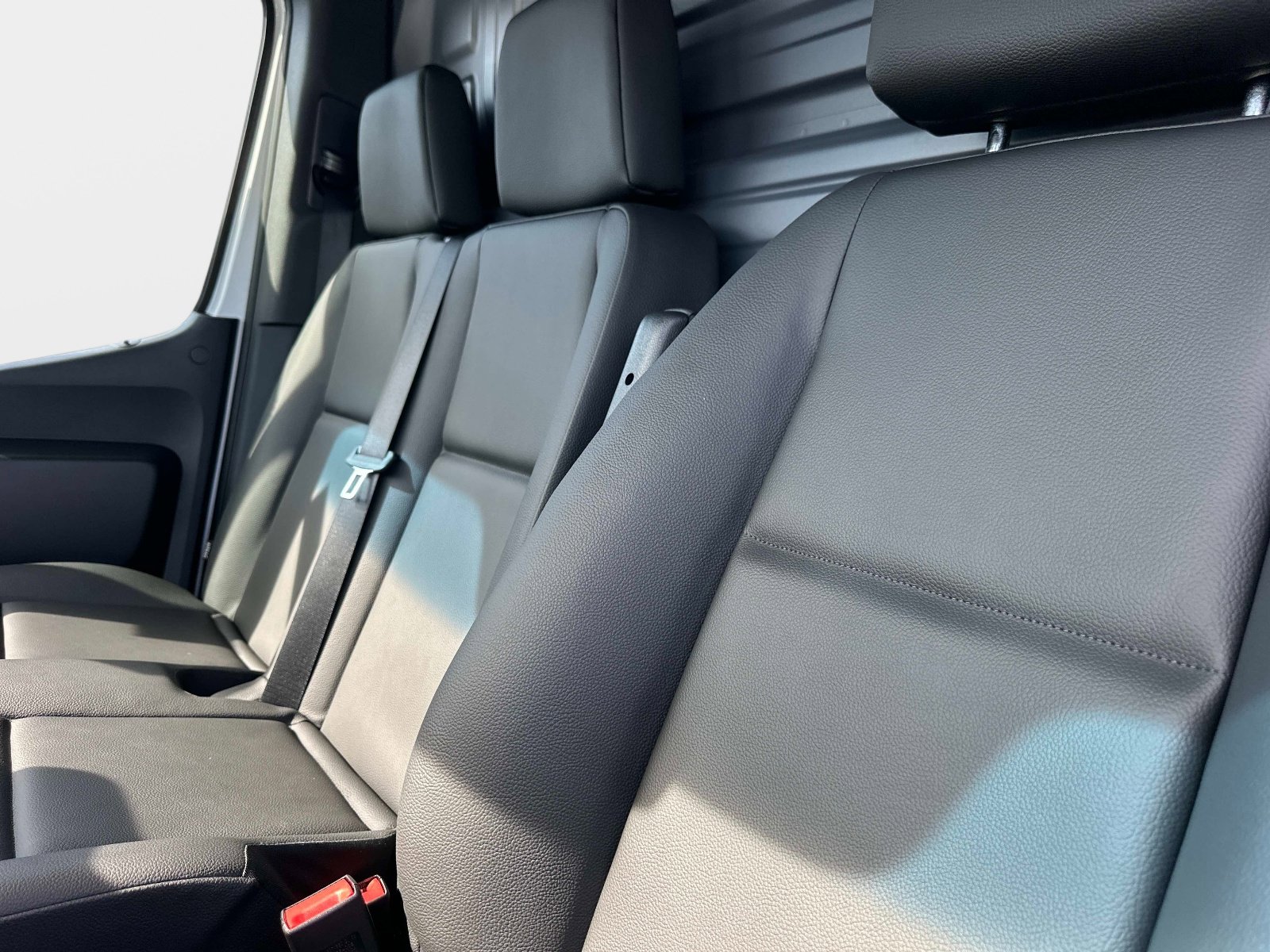 Used 2025 Mercedes-Benz Sprinter 3500 image 12