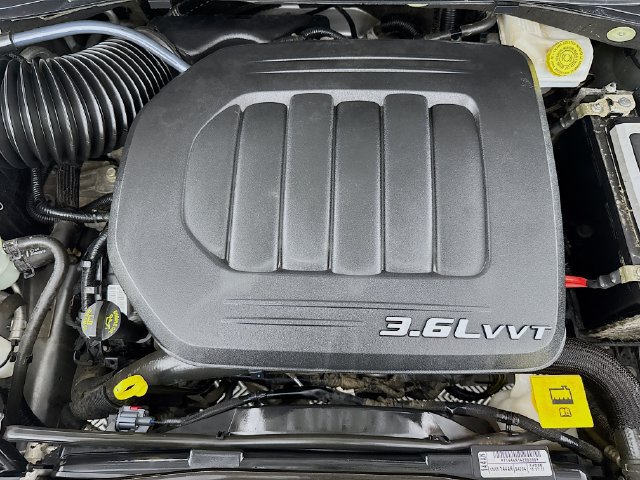 Used 2018 Dodge Grand Caravan SE w/ UConnect Hands-Free Group FWD image 34