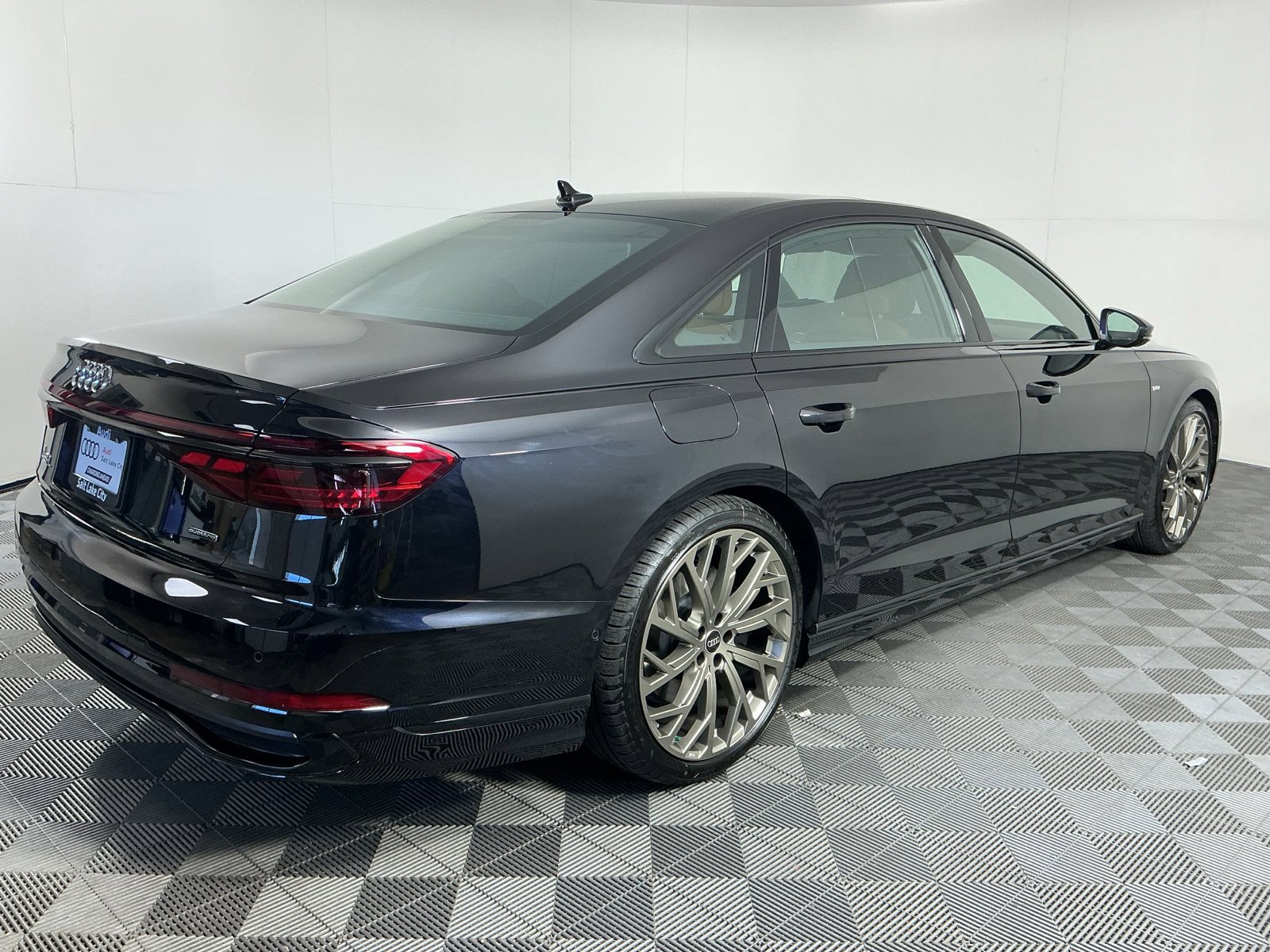 New 2027 Audi A8 L 3.0T AWD/4WD image 8