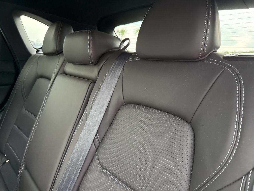 Certified 2025 MAZDA CX-5 Signature AWD/4WD image 18