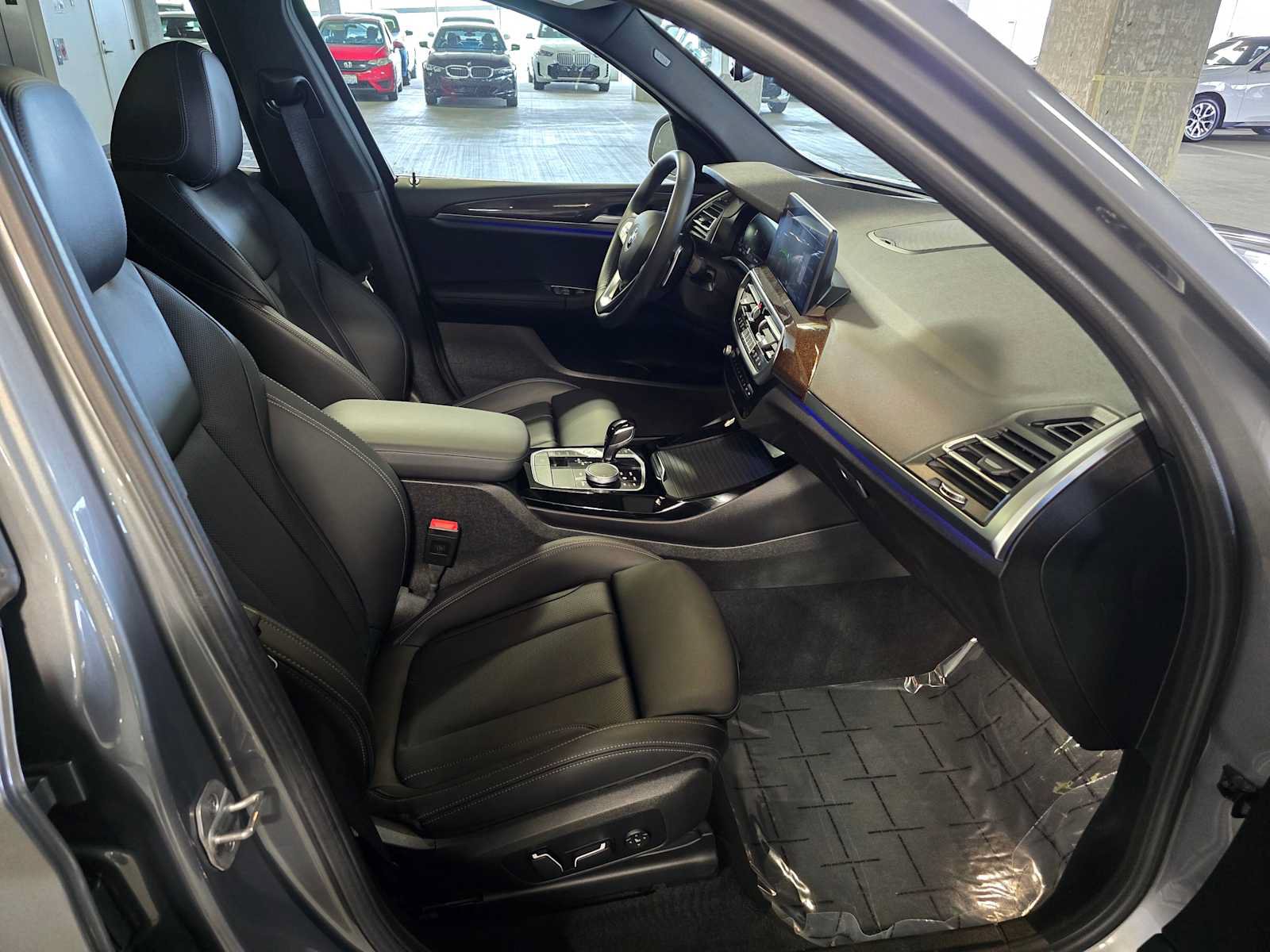 Used 2024 BMW X3 xDrive30i w/ Premium Package AWD/4WD image 35