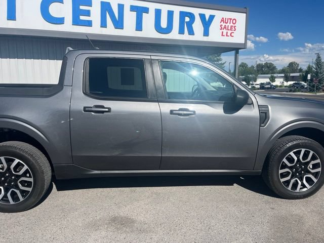 Used 2022 Ford Maverick Lariat FWD image 16