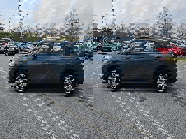 Certified 2025 Honda HR-V LX image 2