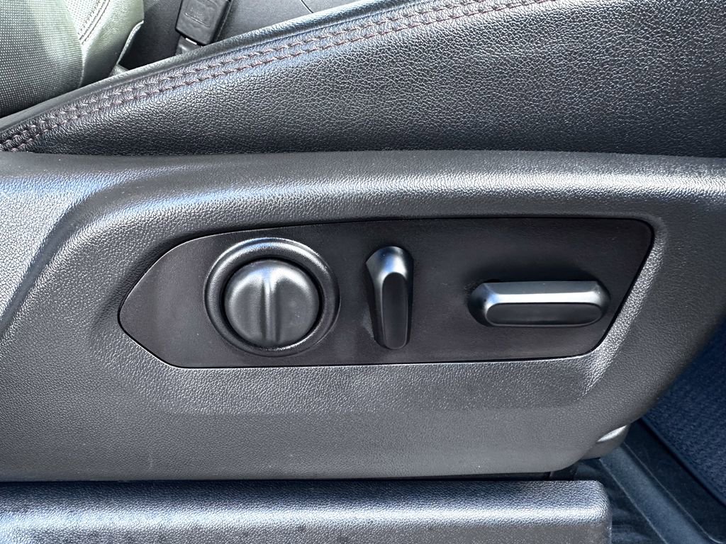 Used 2021 GMC Sierra 1500 AT4 image 40