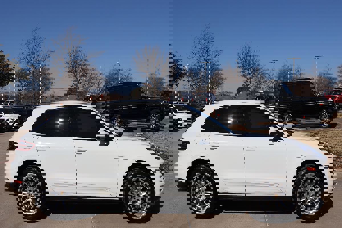 Used 2018 Porsche Macan image 6