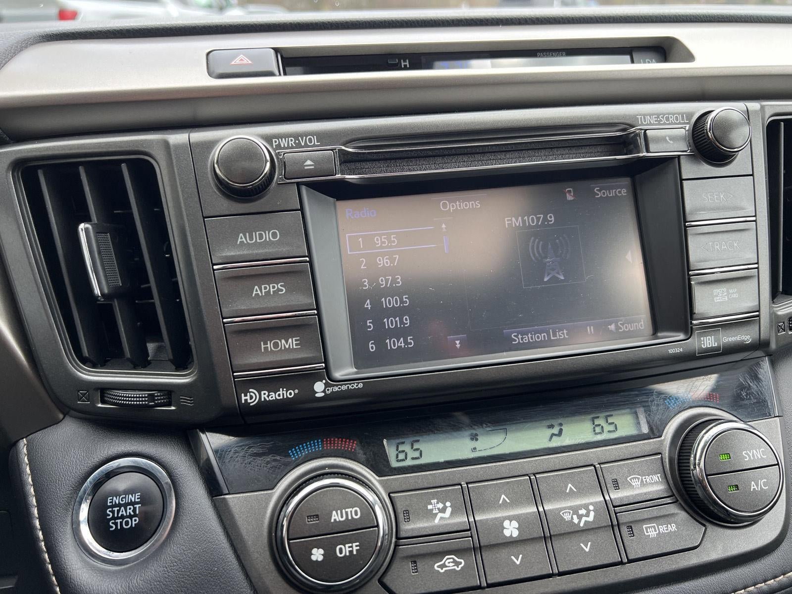 Used 2014 Toyota RAV4 Limited w/ Technology Package AWD/4WD image 23