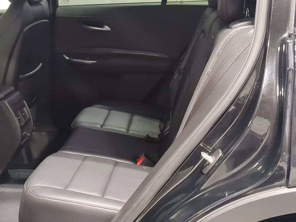 Used 2023 Cadillac XT4 Sport w/ LPO, Onyx Lite Package image 26