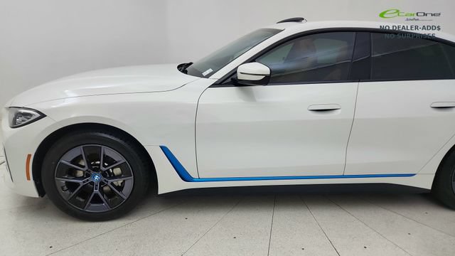 Used 2023 BMW i4 eDrive35 w/ Premium Package RWD image 9
