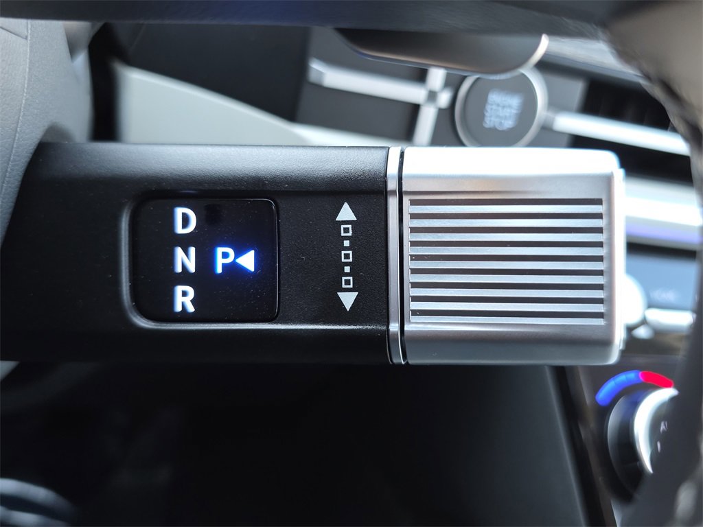 Used 2024 Hyundai Santa Fe Calligraphy image 37