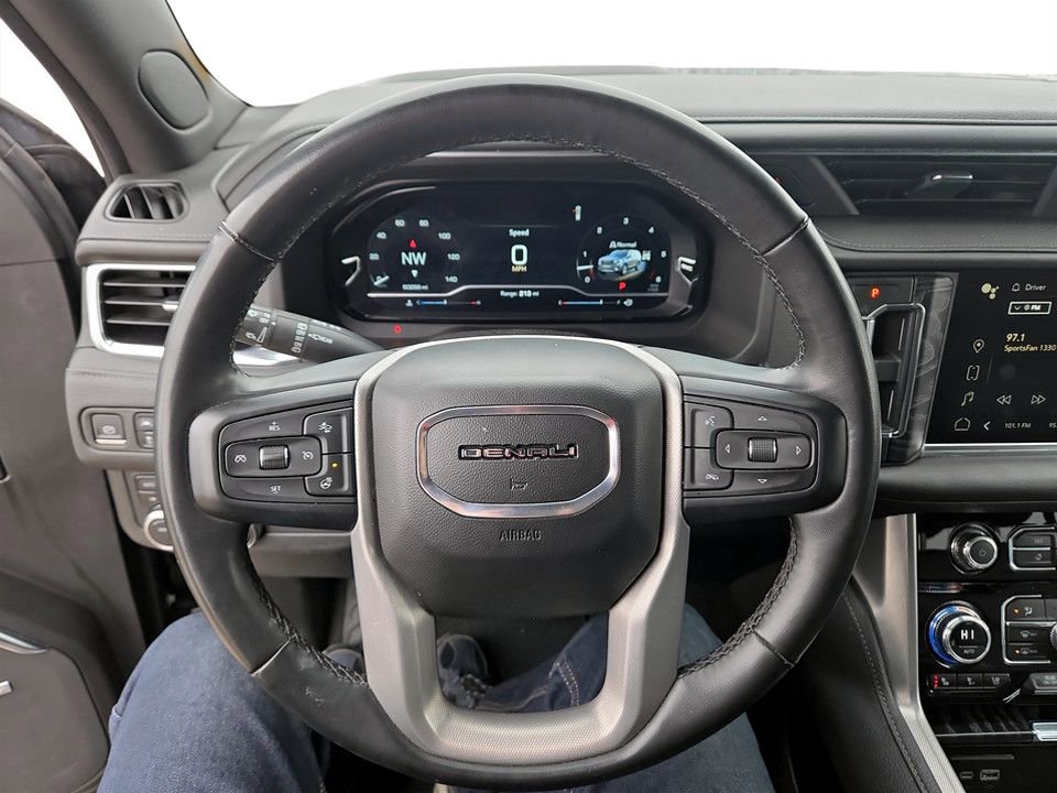 Used 2023 GMC Yukon Denali image 14