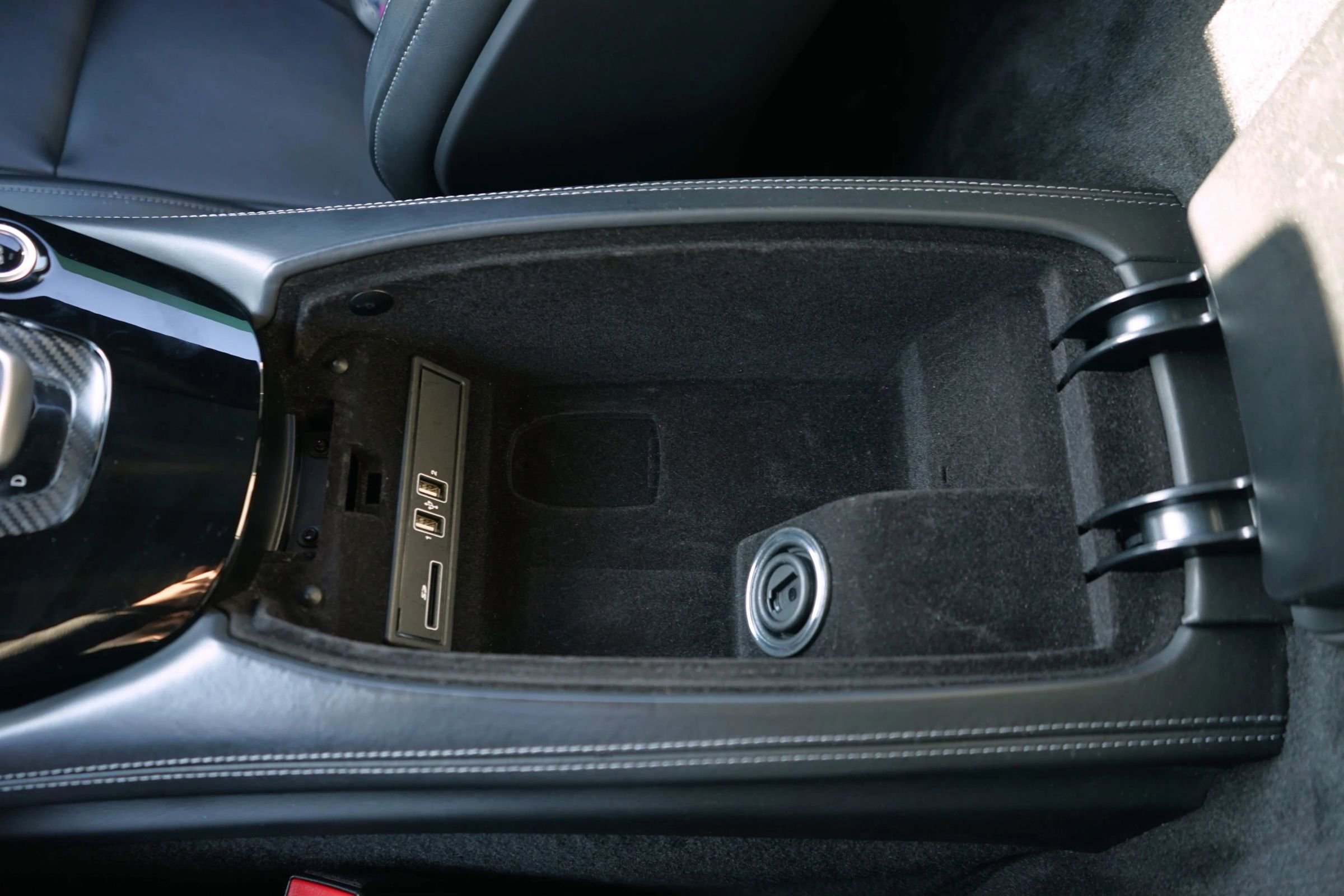 Used 2017 Mercedes-Benz AMG GT Coupe image 27