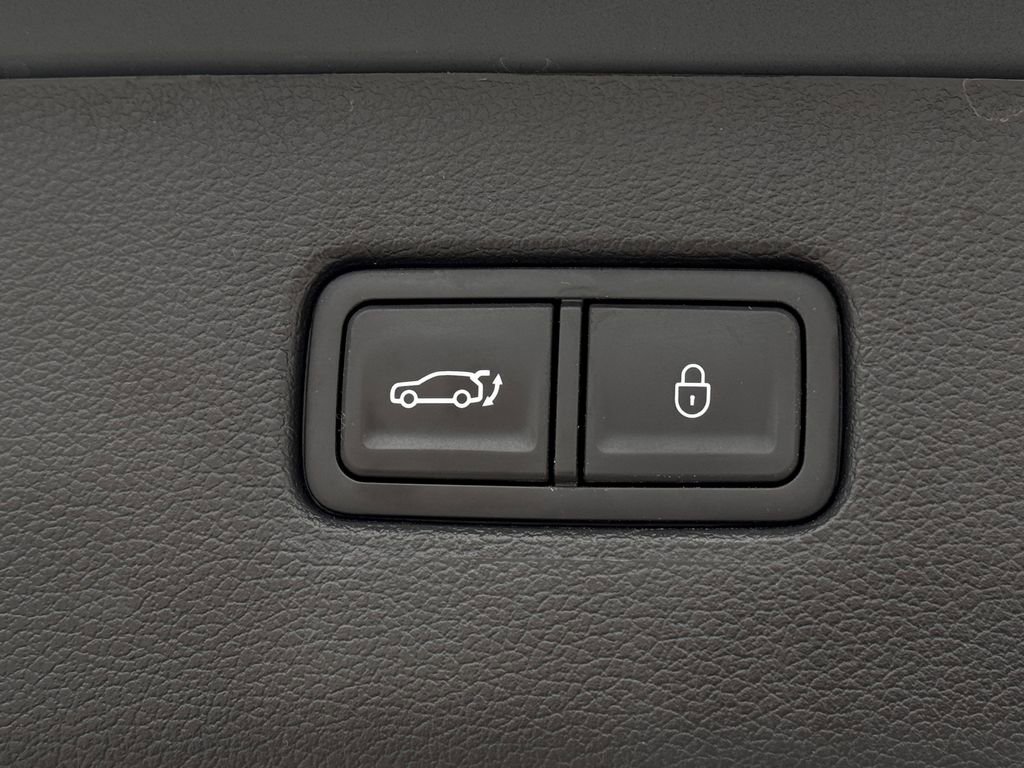 Used 2024 Genesis GV80 2.5T image 30