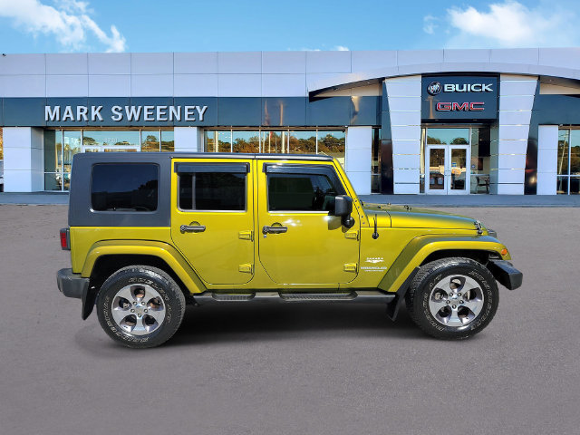 Used 2008 Jeep Wrangler Unlimited Sahara w/ Trailer Tow Group AWD/4WD image 31