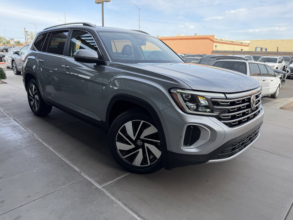 Used 2024 Volkswagen Atlas SEL image 6