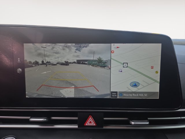 Used 2024 Hyundai Elantra SEL w/ Convenience Package FWD image 24