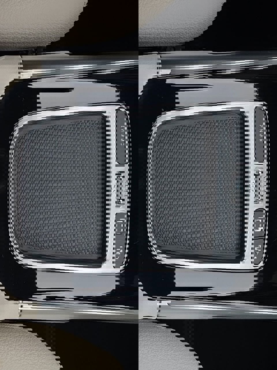 Used 2025 Mercedes-Benz GLB 250 4MATIC image 19