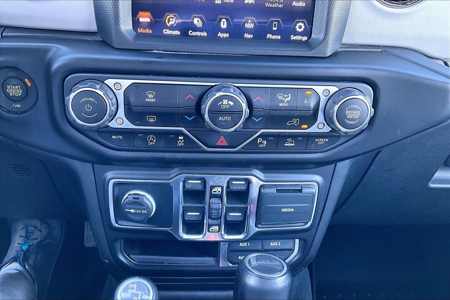 Used 2022 Jeep Gladiator Overland AWD/4WD image 26