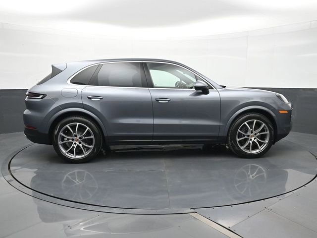 New 2026 Porsche Cayenne image 23