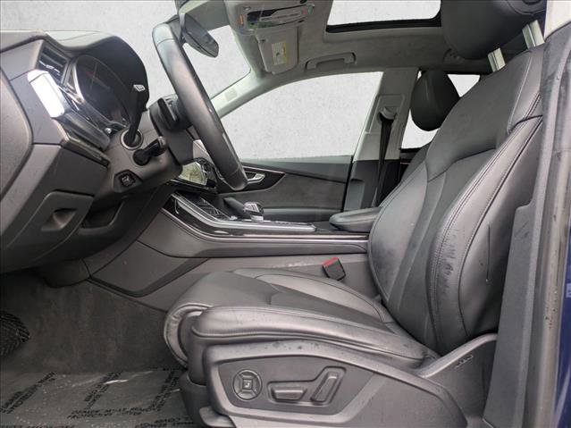 Used 2019 Audi Q8 Prestige w/ Luxury Package image 17