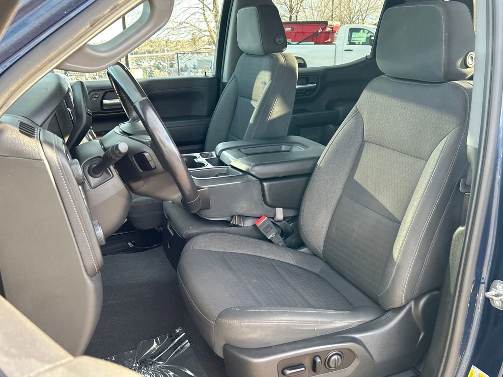 Used 2020 Chevrolet Silverado 1500 LT w/ All-Star Edition image 16