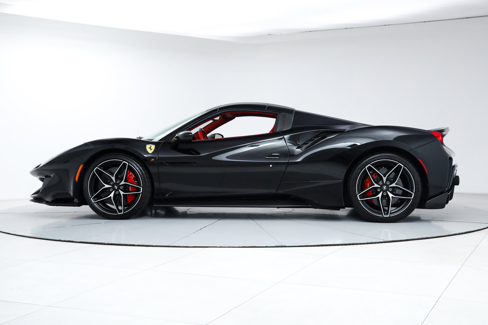 Certified 2020 Ferrari 488 Pista image 7