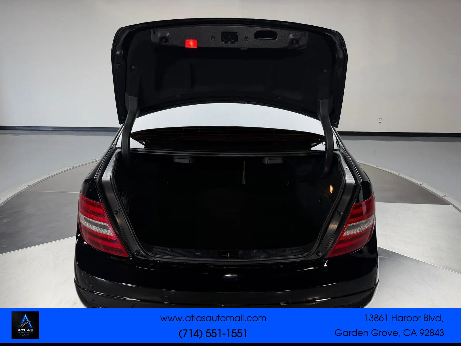 Used 2012 Mercedes-Benz C 250 Sedan image 12