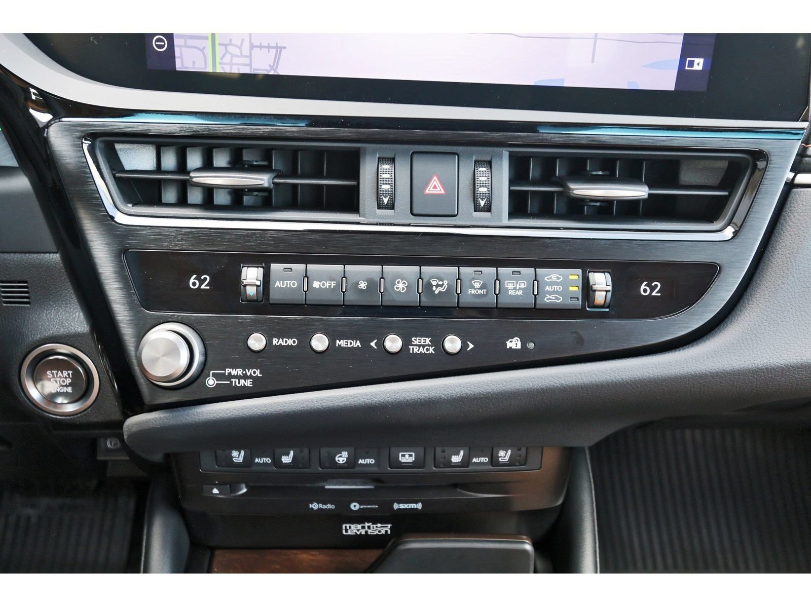 Used 2022 Lexus ES 350 Ultra Luxury w/ Accessory Package 2 FWD image 26