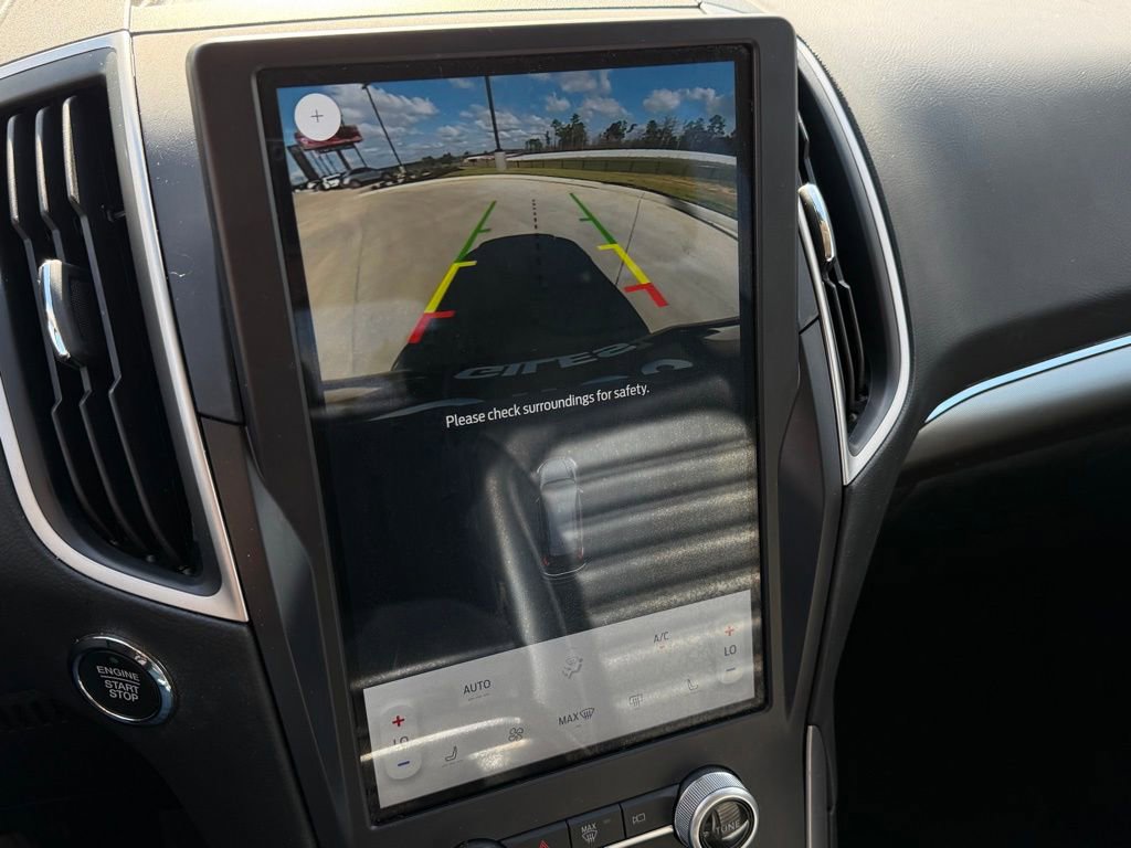 Used 2022 Ford Edge SEL image 20