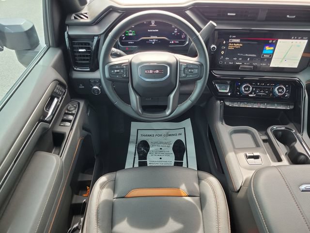 Used 2025 GMC Sierra 2500 AT4 w/ AT4 Premium Plus Package AWD/4WD image 12