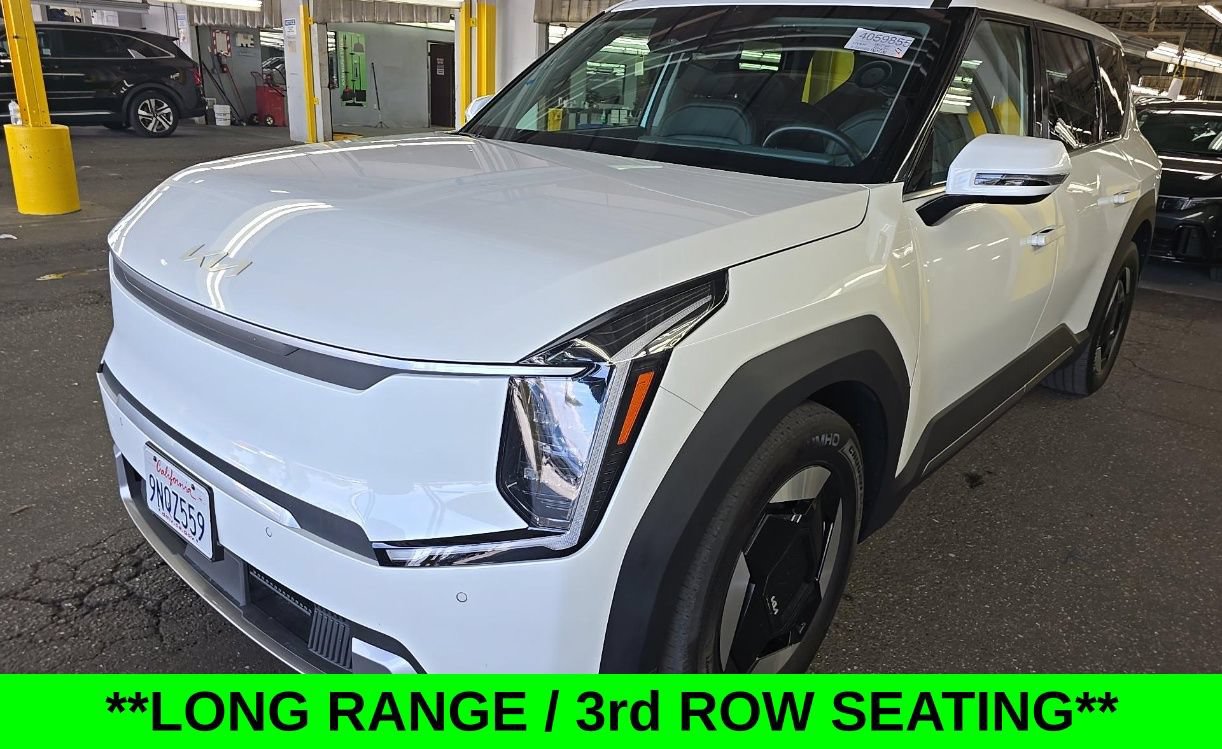 Certified 2024 Kia EV9 Light Long Range