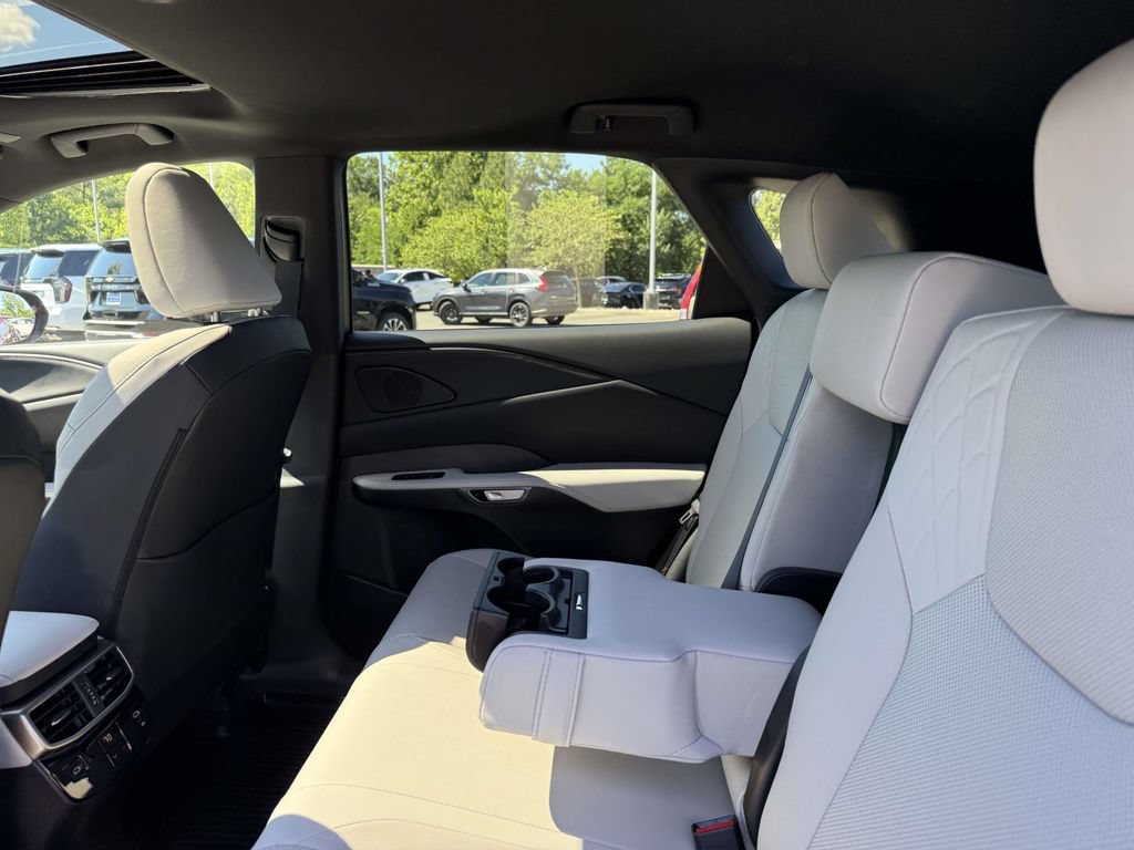 Used 2025 Lexus RX 350 Premium w/ Accessory Package (Z1) AWD/4WD image 15