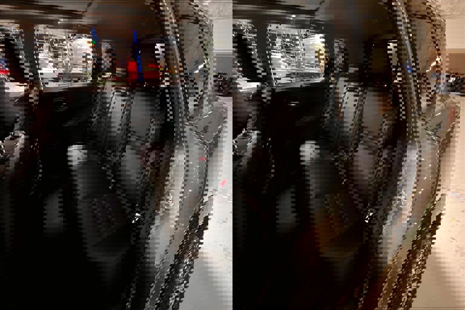 Used 2021 Nissan Rogue SV w/ Premium Package image 20