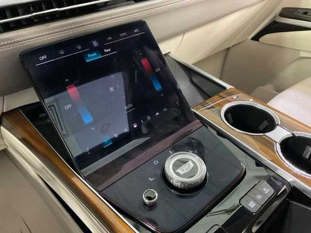 Certified 2025 Cadillac Escalade ESV Sport Platinum image 19