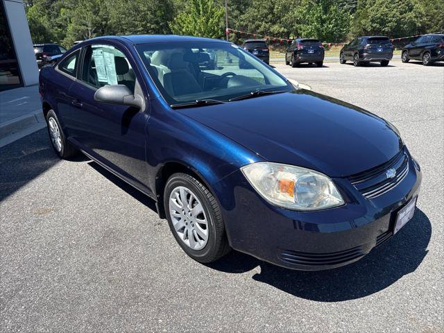 Used 2010 Chevrolet Cobalt LS FWD image 3