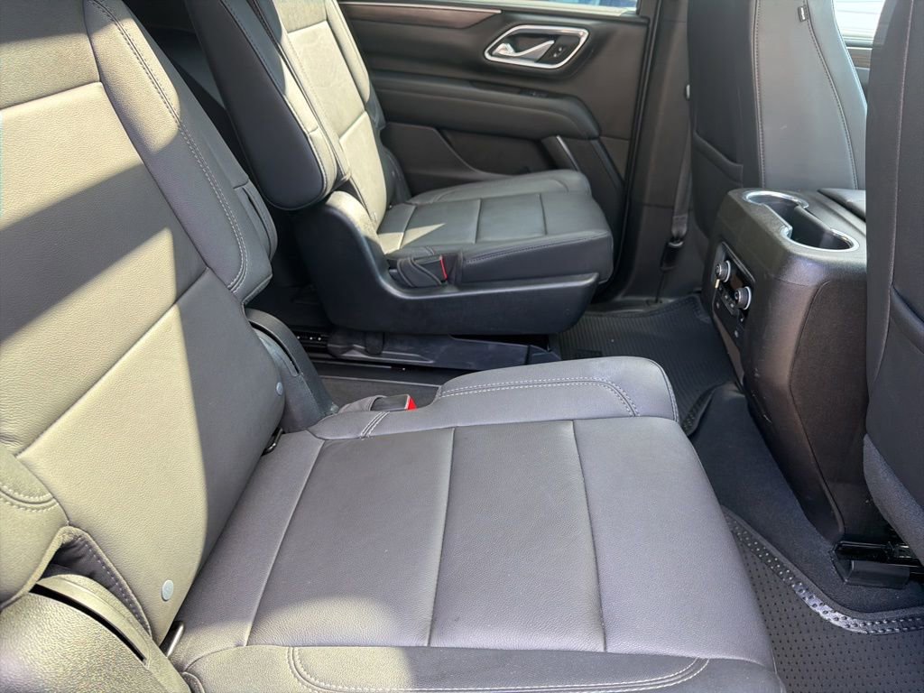 Used 2023 Chevrolet Tahoe LT w/ Luxury Package image 30