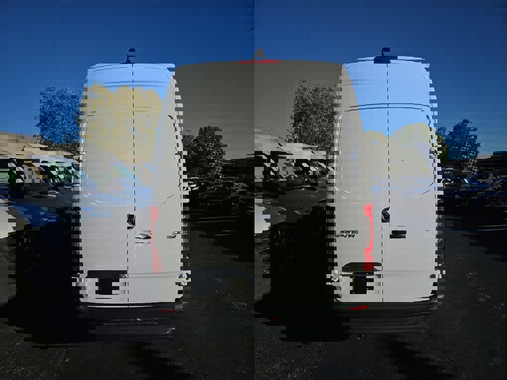 New 2026 Mercedes-Benz Sprinter 2500 image 3