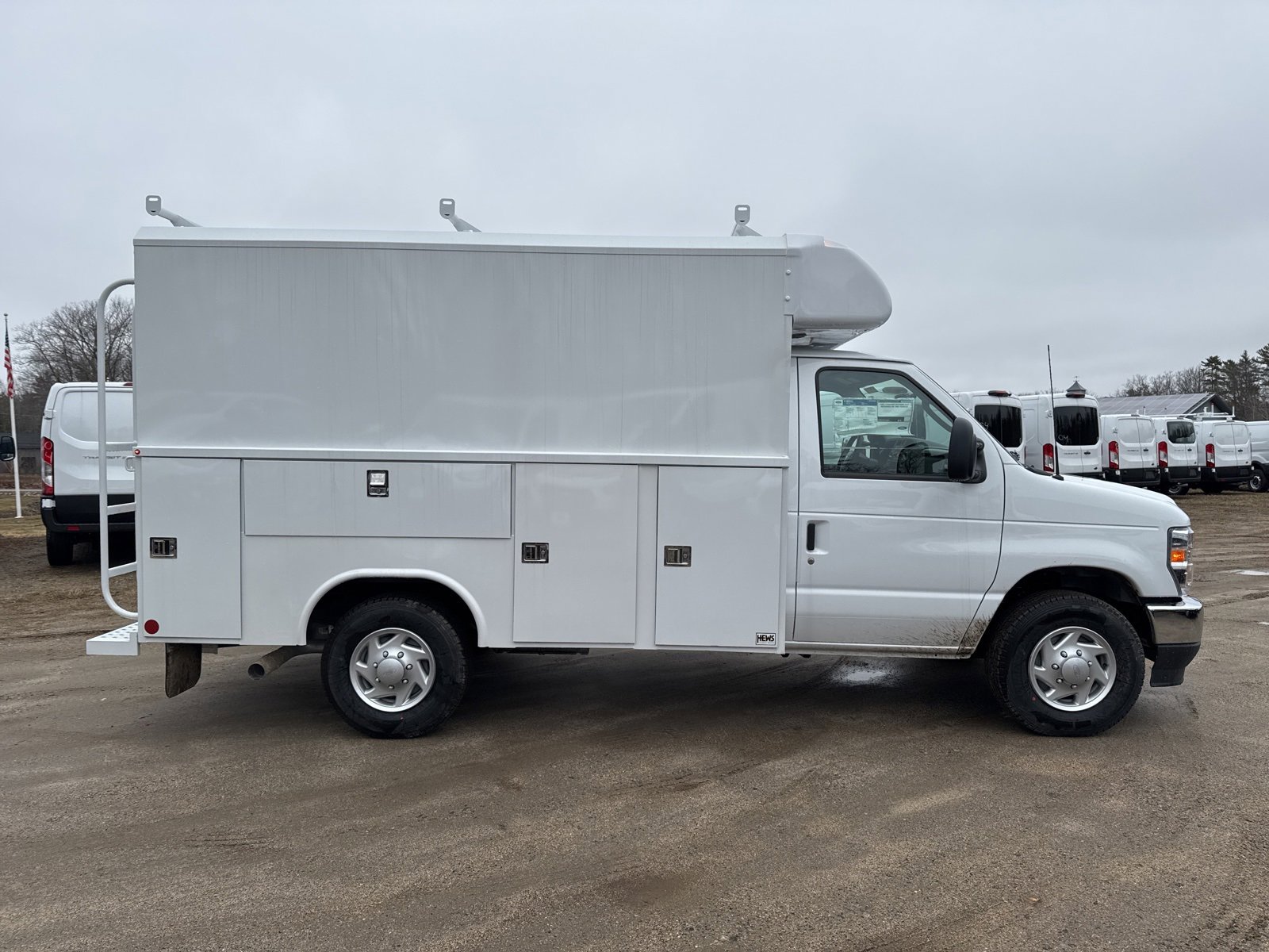 New 2025 Ford E-350 and Econoline 350 Super Duty w/ Power Equipment Group image 7