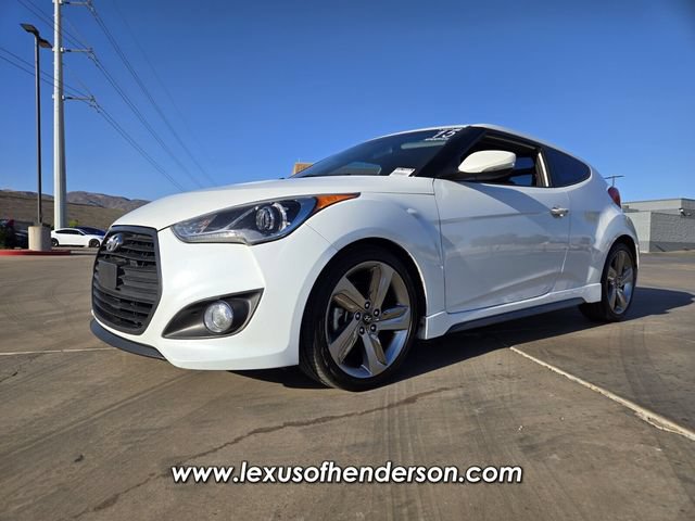Used 2015 Hyundai Veloster Turbo FWD video 2