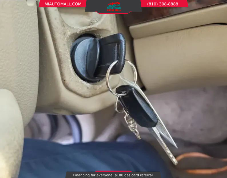 Used 2006 Mercury Grand Marquis GS image 17