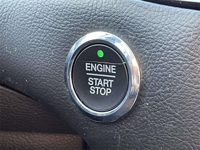 Certified 2018 Ford Edge Titanium w/ Equipment Group 301A image 25